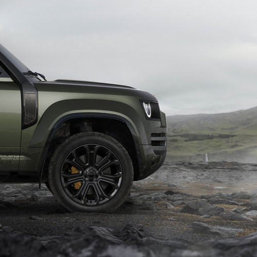 2027 Land Rover Defender Octa Exterior